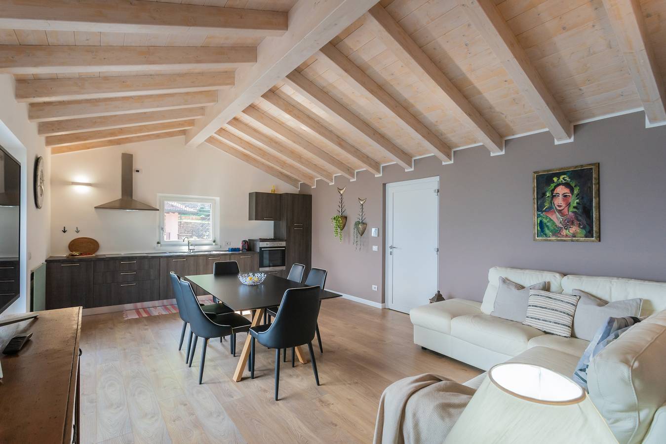 Ganze Wohnung, Attico apartment with lakeview in Trezzone, Veltlin