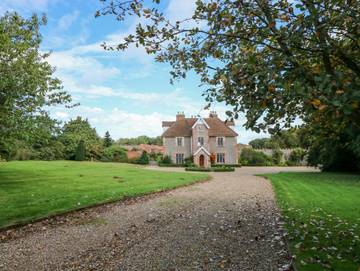Cottage for 18 People in Southrepps, Norfolk, Photo 2
