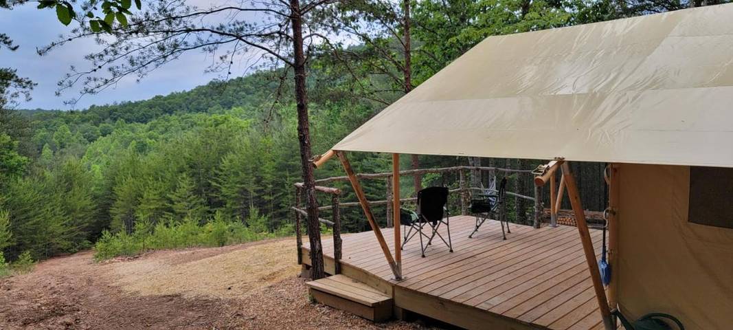 Camping für 3 Personen, mit Balkon und Ausblick in North Carolina