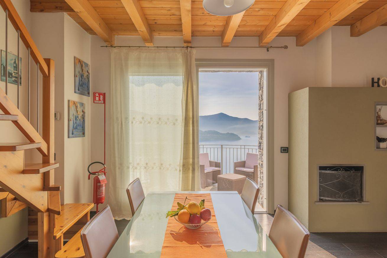 Appartamento intero, Enjoyiseolake - Vittoria - Trilocale con vista lago e piscina in Spiglia, Comune di Parzanica