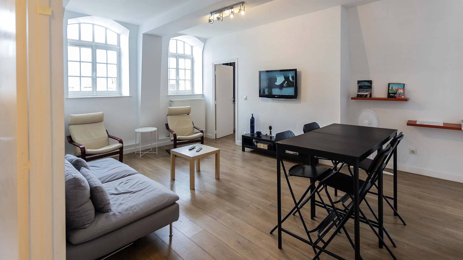 Apartamento entero, Villa Arrageoise â¢ Parking â¢ hypercentre â¢ 3e Ã©tage in Arrás (Paso de Calais), Región de Arras