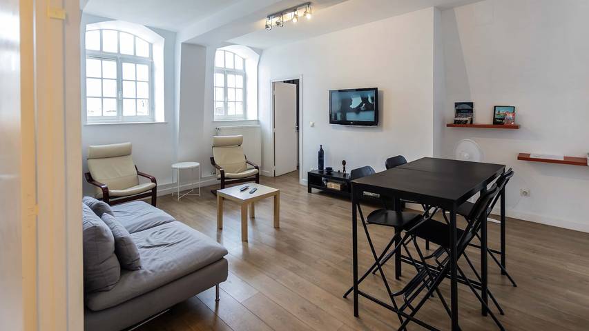 Apartamento entero, Villa Arrageoise â¢ Parking â¢ hypercentre â¢ 3e Ã©tage in Arrás (Paso de Calais), Región de Arras