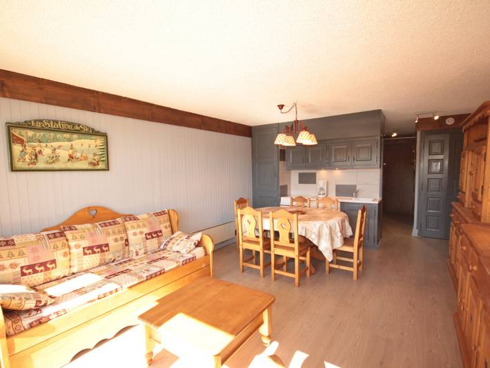 Apartamento entero, Les Saisies - 2 habitaciones y chimenea para 6 personas in Les Saisies, Albertville region