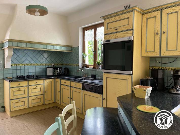 Gîte pour 4 personnes, avec jardin à Vernajoul - 2