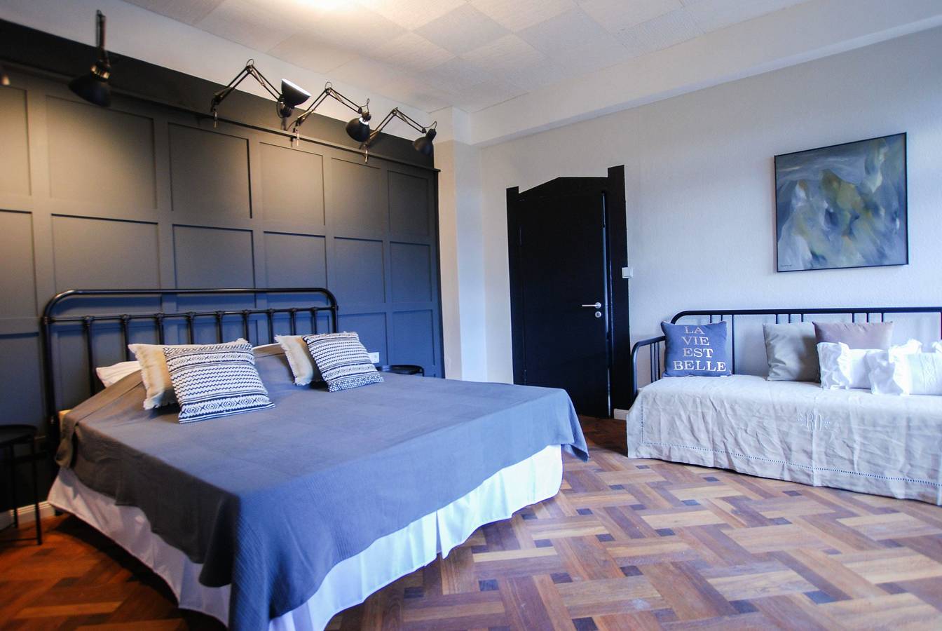 Ganze Ferienwohnung, Rektorenwohnung - 90 qm in Bitburg, Eifelkreis Bitburg-Prüm