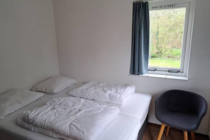 Ein familienhaus von 95m2, exklusiv am Rande des Parks, Garten 700m2. in Eijerland, De Cocksdorp
