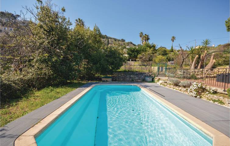 Maison de vacances pour 10 personnes, avec piscine ainsi que terrasse et jardin, animaux acceptés dans les Alpes maritimes - 4