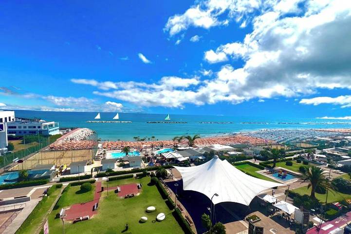 Apartamento de vacaciones para 10 personas, con balcón, Se admiten mascotas - 1