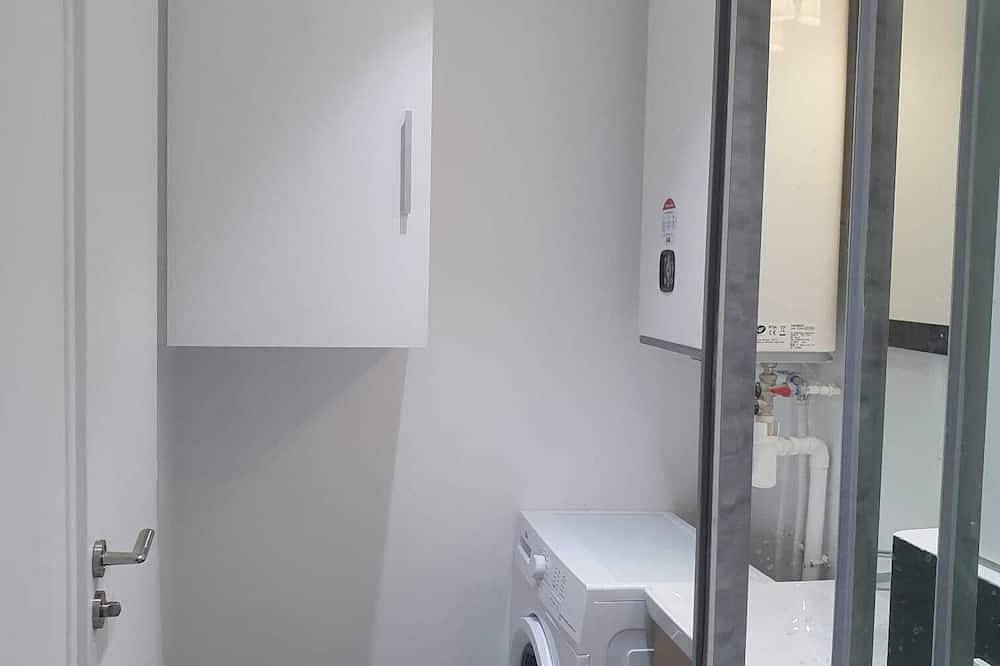 Entire apartment, Superb accommodation close to Cdg- Parc d'expo- Paris in Aulnay-sous-Bois, Seine-Saint-Denis