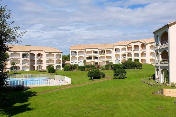 Gîte pour 6 personnes, avec jardin ainsi que piscine et balcon dans Office De Tourisme De Moliets Et Maa - 2