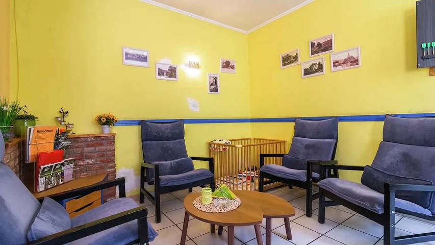 Location de vacances pour 24 personnes, avec jardin à Rendeux - 3