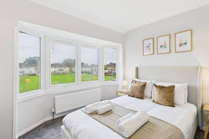 Apartamento entero, Modern 3-Bed Home, Flexible 4th Room, Sleeps 8 in Gosport, Hampshire