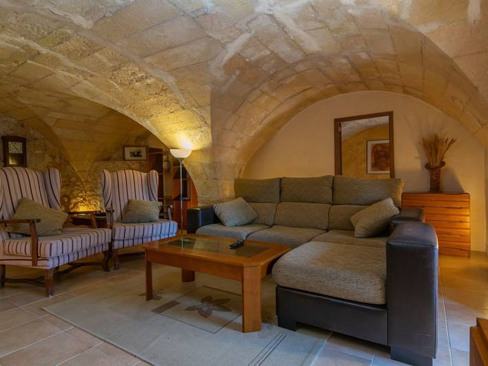 Es Molí Can Torres - Villa With Private Pool in Sineu, Majorca Center