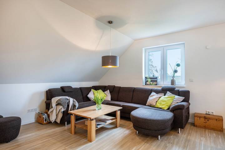 Ganze Wohnung, Ferienwohnung 'At-home-in-pellworm' mit Gemeinschaftsgarten, Balkon und Wi-Fi in Tammensiel, Pellworm