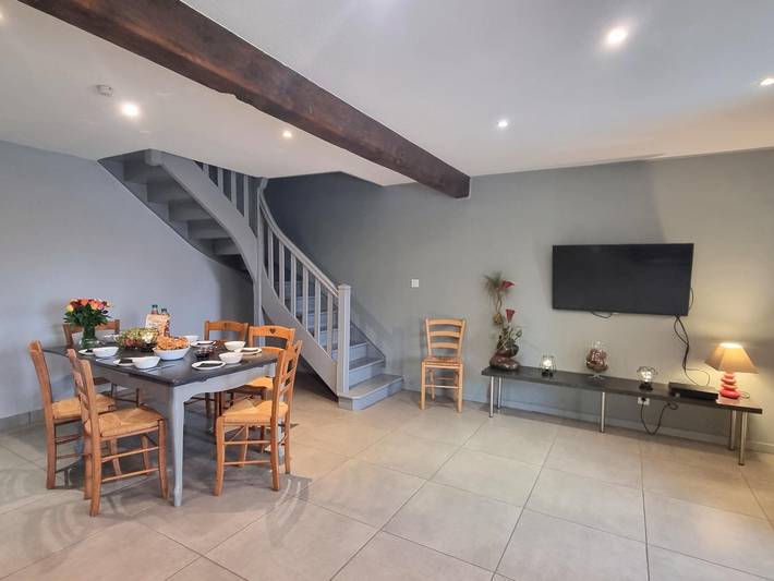 Gîte pour 6 personnes, avec jardin à Saint-Galmier - 4