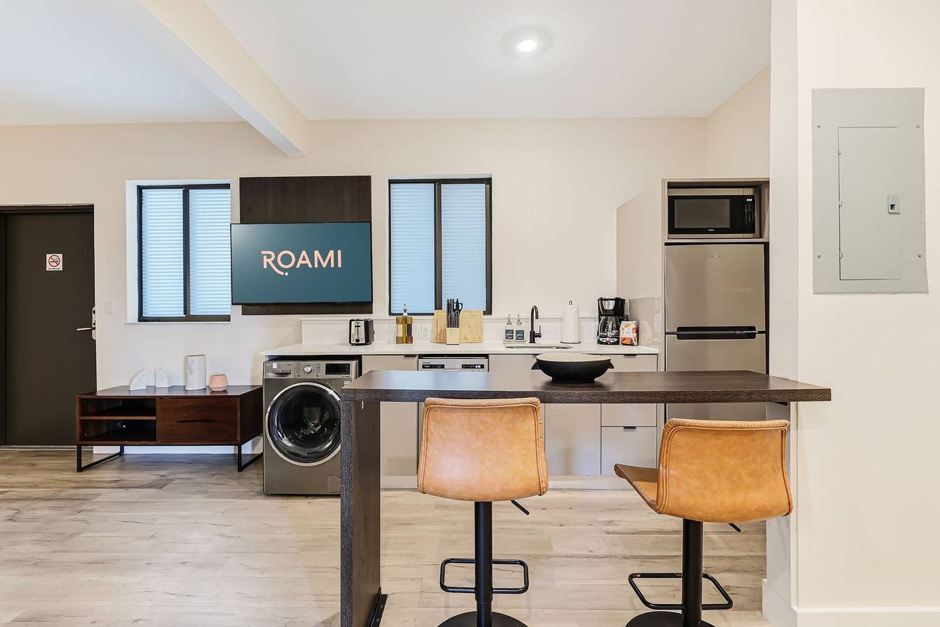 Entire apartment, Roami at The Palace   4 Bed Combo   2 Units in Miami, Florida