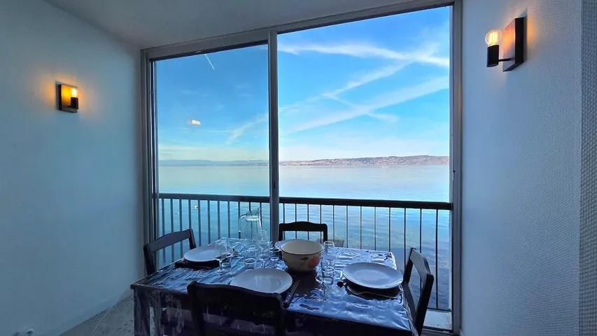Apartamento de vacaciones para 4 personas, con vistas además de vistas al lago y balcón - 1