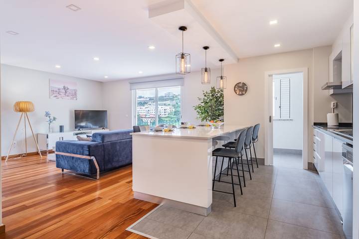 Gîte pour 4 personnes, avec terrasse et vue sur l’océan à Caniço - 2