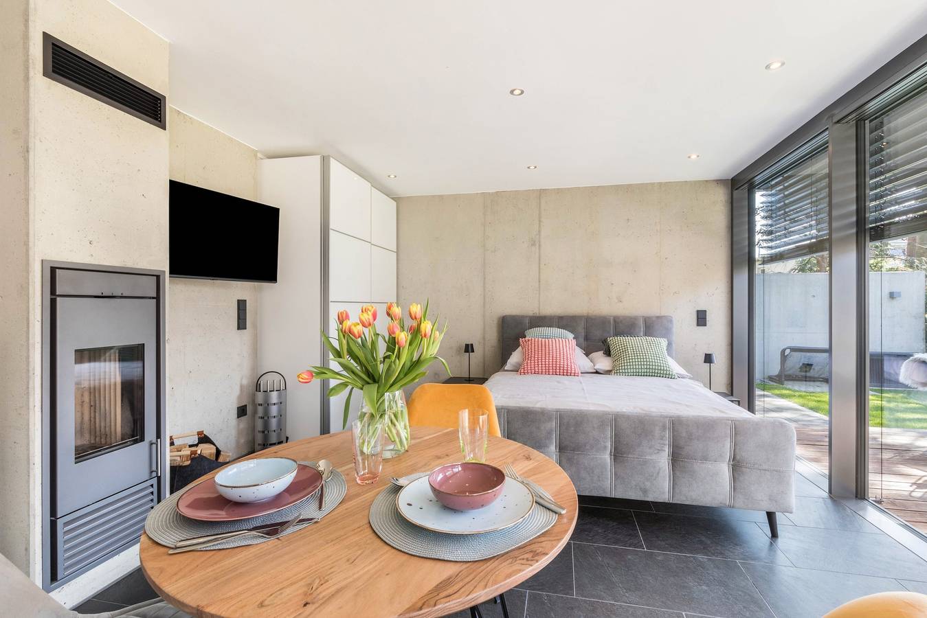 Studio entier, Studio de luxe avec piscine partagée, Wi-Fi et climatisation in Gersthofen, Souabe (Bavière)