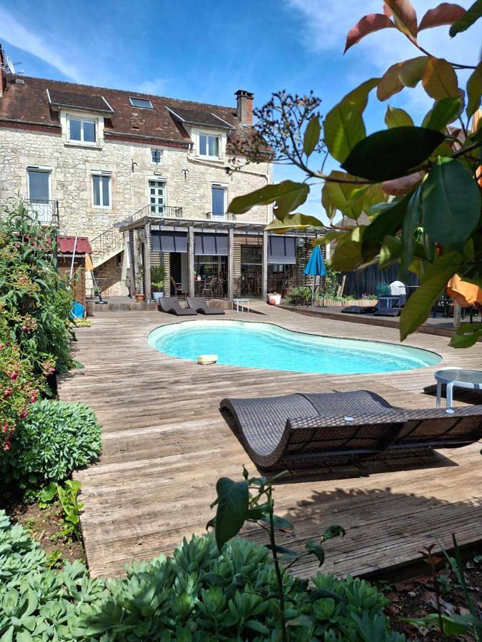 Hôtel pour 2 personnes, avec piscine ainsi que vue et jardin