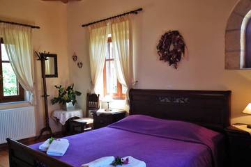 Villa for 11 People in Stoupa, Mani Peninsula, Photo 1