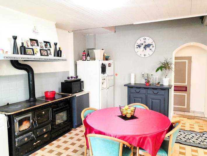 Location de vacances pour 20 personnes, avec jardin et vue, animaux acceptés à Anneyron - 4