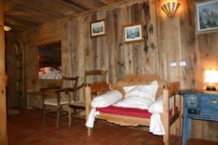 Gîte l'Erablo – Chalet Les Abeillos in Bonneval-sur-Arc, Vanoise National Park in Bonneval-sur-Arc, Massif de la Vanoise