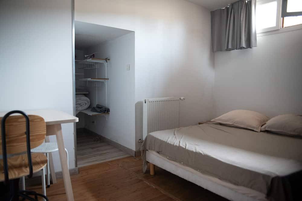 Appartement entier, Meublé Sous Plex in Saint-Étienne, Parc Naturel Régional du Pilat