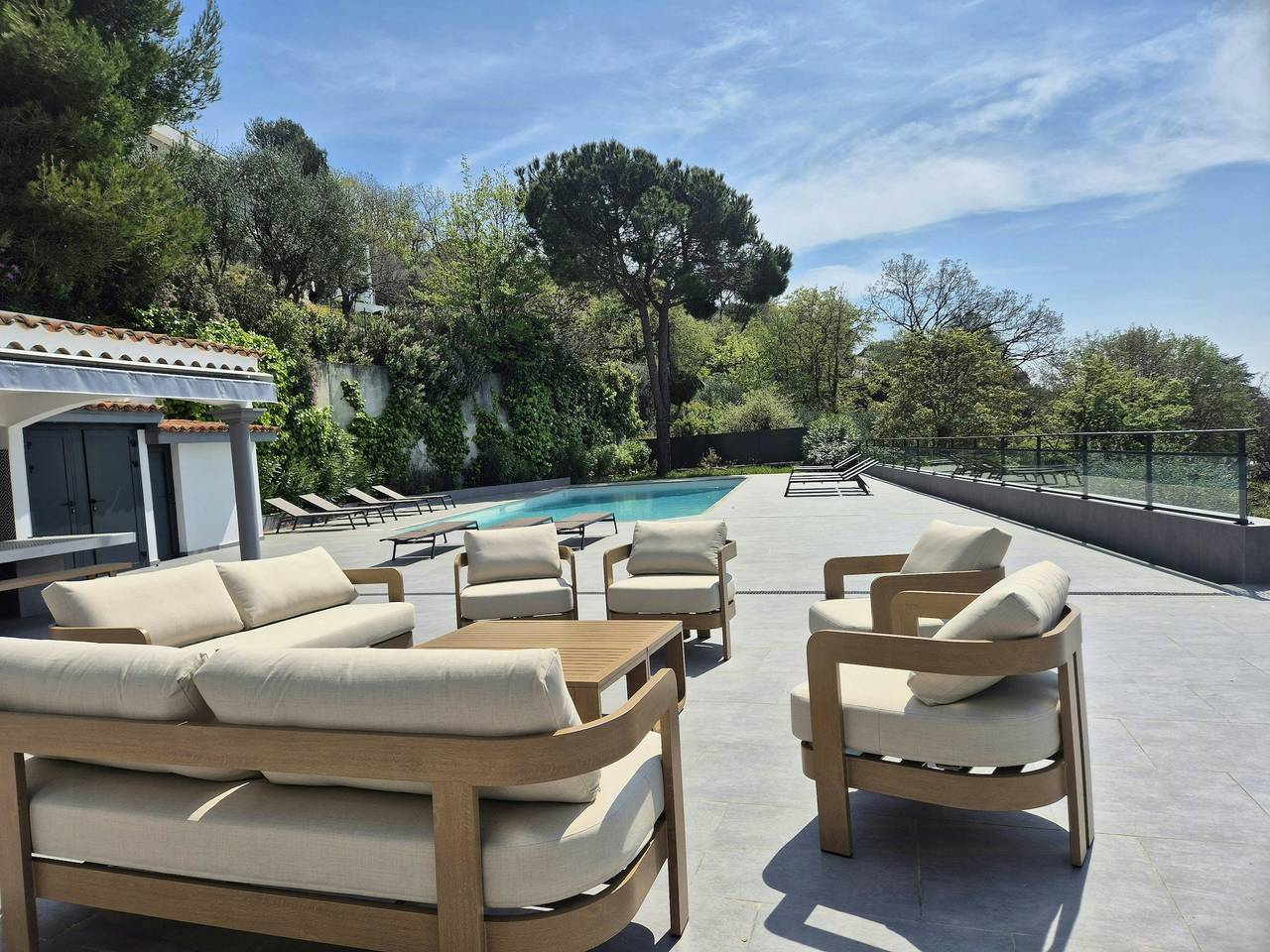 Villa contemporánea en las colinas de Niza in Aspremont, Costa mediterránea (Francia)