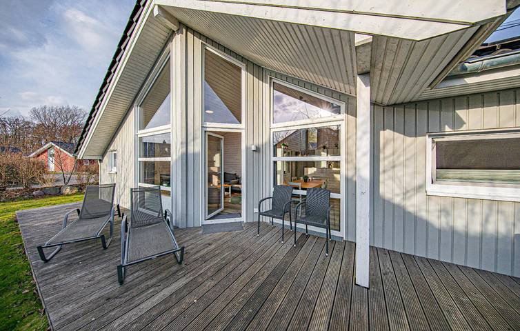 Ferienhaus für 6 Personen, mit Terrasse und Garten sowie Sauna, kinderfreundlich in Kreis Segeberg - 4