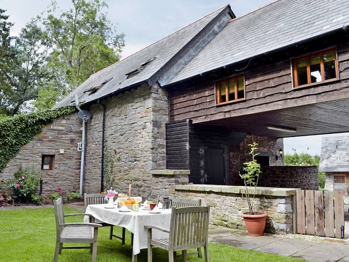 Cottage for 10 people, with garden in Brecon Beacons