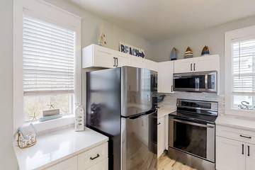 Cabin for 6 Guests in Emerald Coast, Gulf County, Picture 1