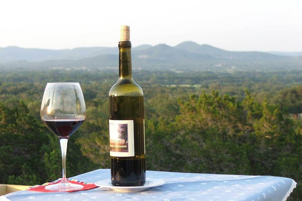 Neu! Ruhige Utopia Kabine w / Deck & Walking Trails! in Uvalde County