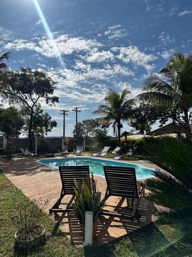 Casas e apartamentos de temporada para 4 pessoas, com piscina e jardim, com animais de estimação em Brotas