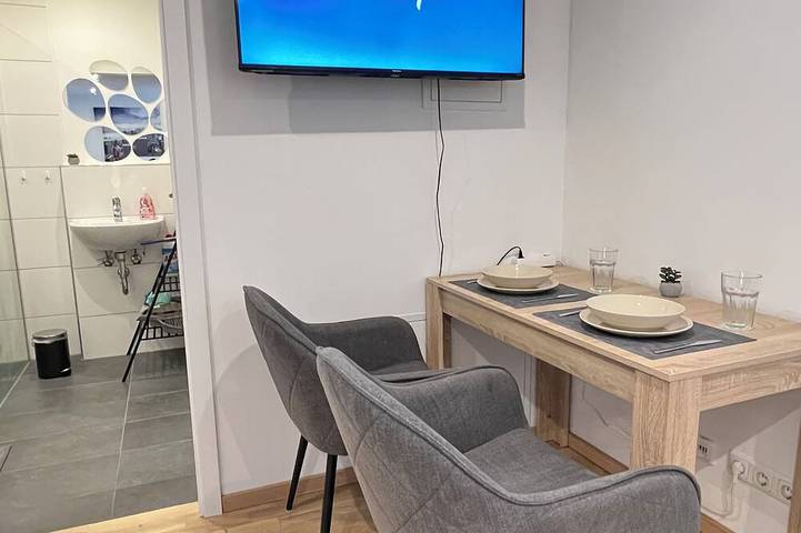 Entire apartment, Kleines Juwel mit Super Komfort in Karlsruhe, Rhine Plain