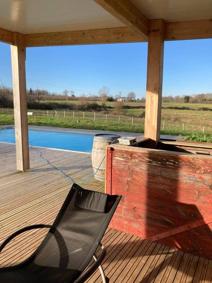 Location de vacances pour 10 personnes, avec piscine ainsi que balcon et vue à Bazas - 4