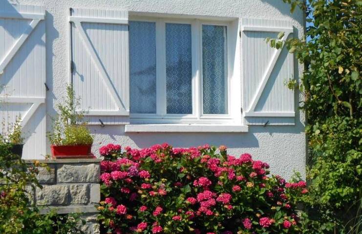 Location de vacances pour 6 personnes, avec Balcon à Dampierre-en-Burly