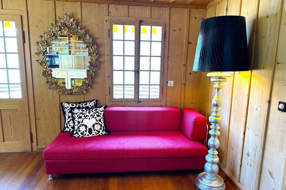 Swisshut Stunning Views Alps & Lake - Chalet Monbijou in Sigriswil, Meer van Thun