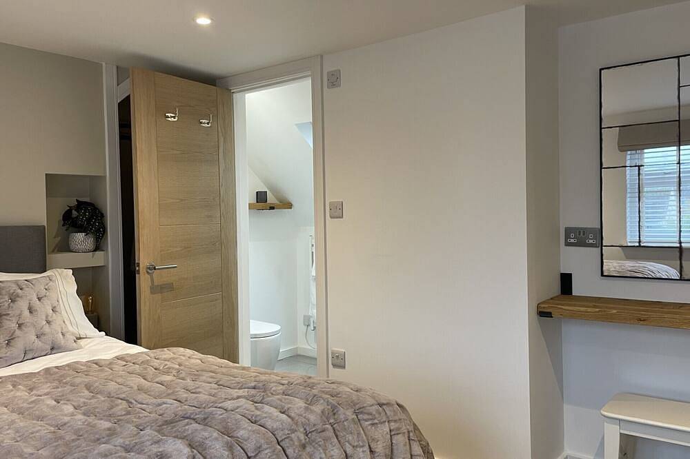 Prime location by the beach and New Forest  4 bedroom, 3 bathrooms in Dorset