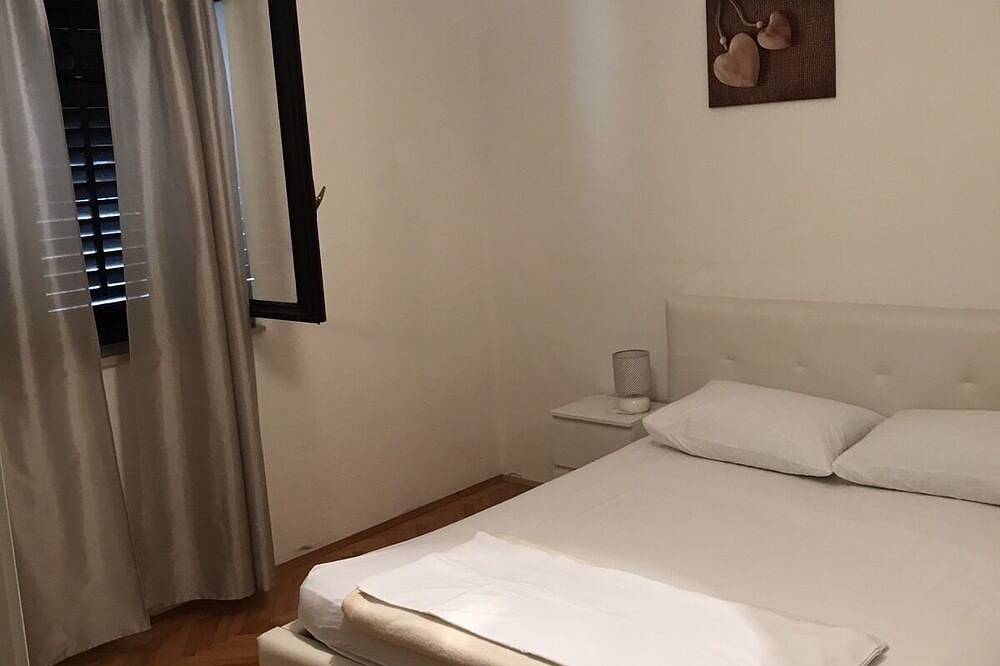 Ferienhaus am Meer Bucht Vrbovica, Korcula in Zrnovska Banja, Korcula