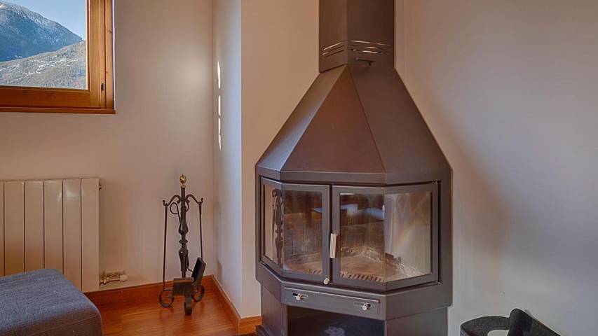 Gîte pour 8 personnes, avec vue et balcon à Bossòst - 3