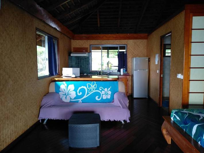 Gîte pour 2 personnes, avec vue ainsi que jardin et piscine dans Mo'orea - 3