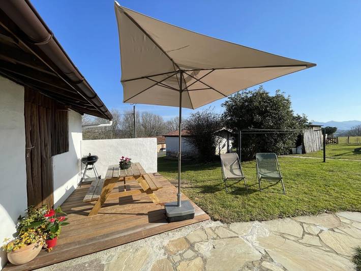Gîte pour 4 personnes, avec Terrasse et Jardin