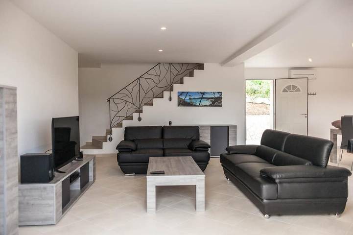 Location de vacances pour 6 personnes, avec jardin à Montfort-sur-Argens - 2