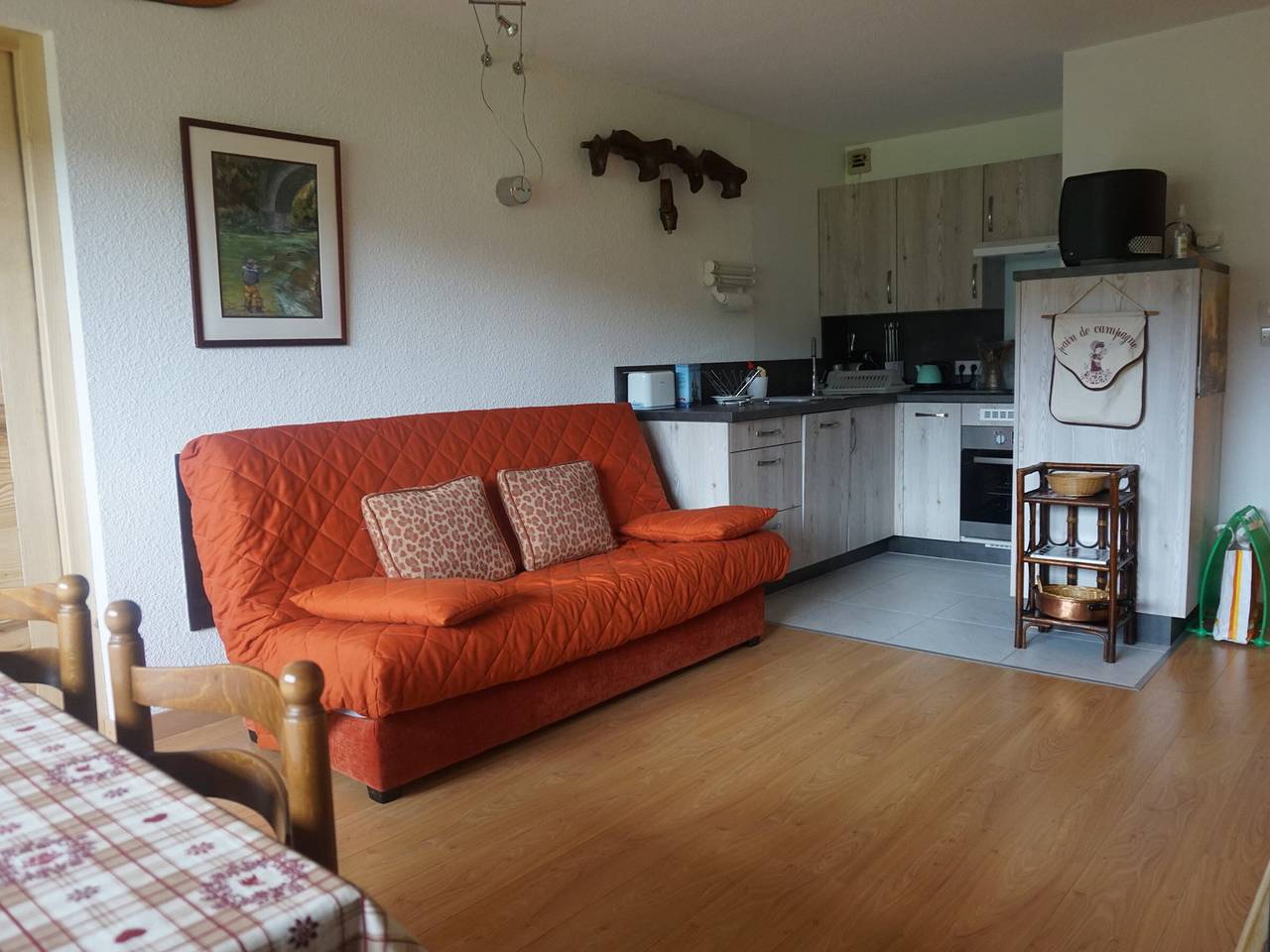 Apartamento entero, Apartamento renovado con balcón, estacionamiento y wifi, cerca de las pistas - Méaudre in Autrans-Méaudre-en-Vercors, Parc naturel régional du Vercors