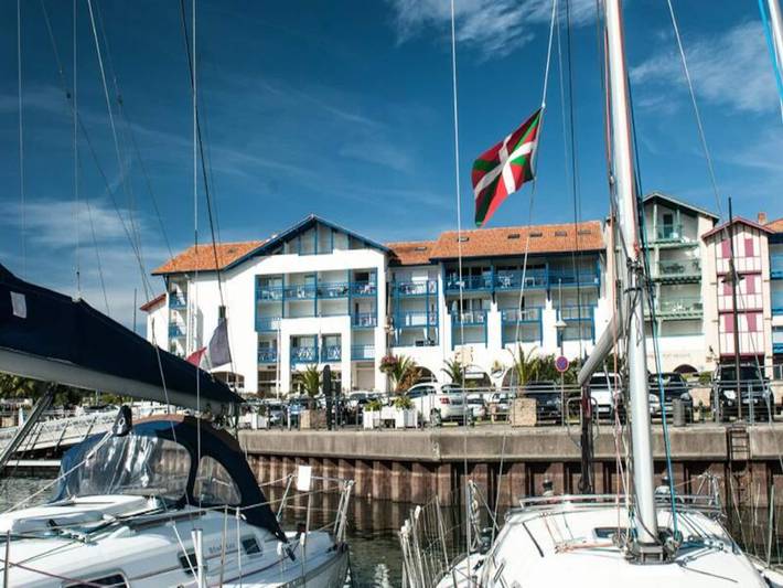 Ferienwohnung für 2 Personen, mit Pool, mit Haustier in Hendaye