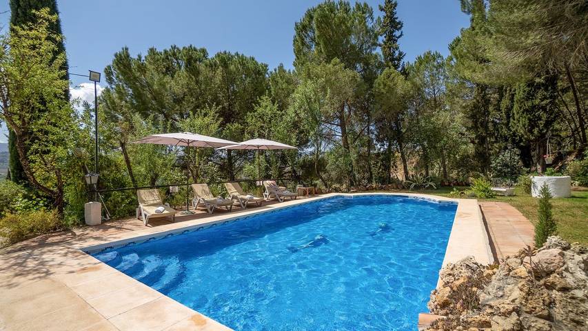 Villa for 8 people, with pool in Ronda