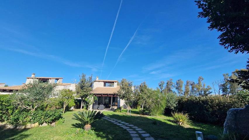 Villa per 5 persone, con Terrazza e Giardino nonché Panorama a Cala Sinzias