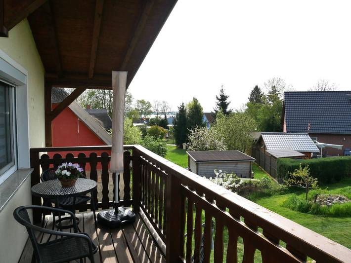Ferienwohnung für 5 Personen, mit Balkon und Garten sowie Seeblick und Ausblick in Krummin - 2