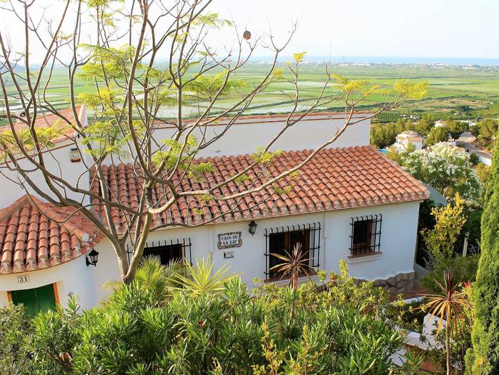 Casa rural para 6 personas, con terraza y jardín, Se admiten mascotas en Pego - 3